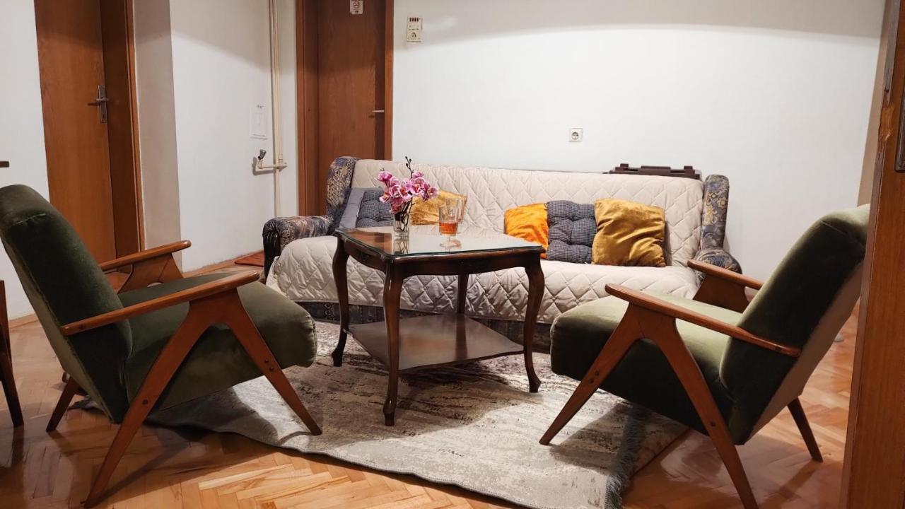 Digital Nomad Comfy Apartment,Foot Mountain Vodno And Millennium Cross,19 Min By Walk To Cener,Free Parking سكوبجي المظهر الخارجي الصورة
